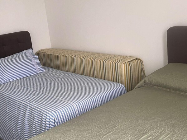 APTO 1303 – EDIFICIO BLAIA II